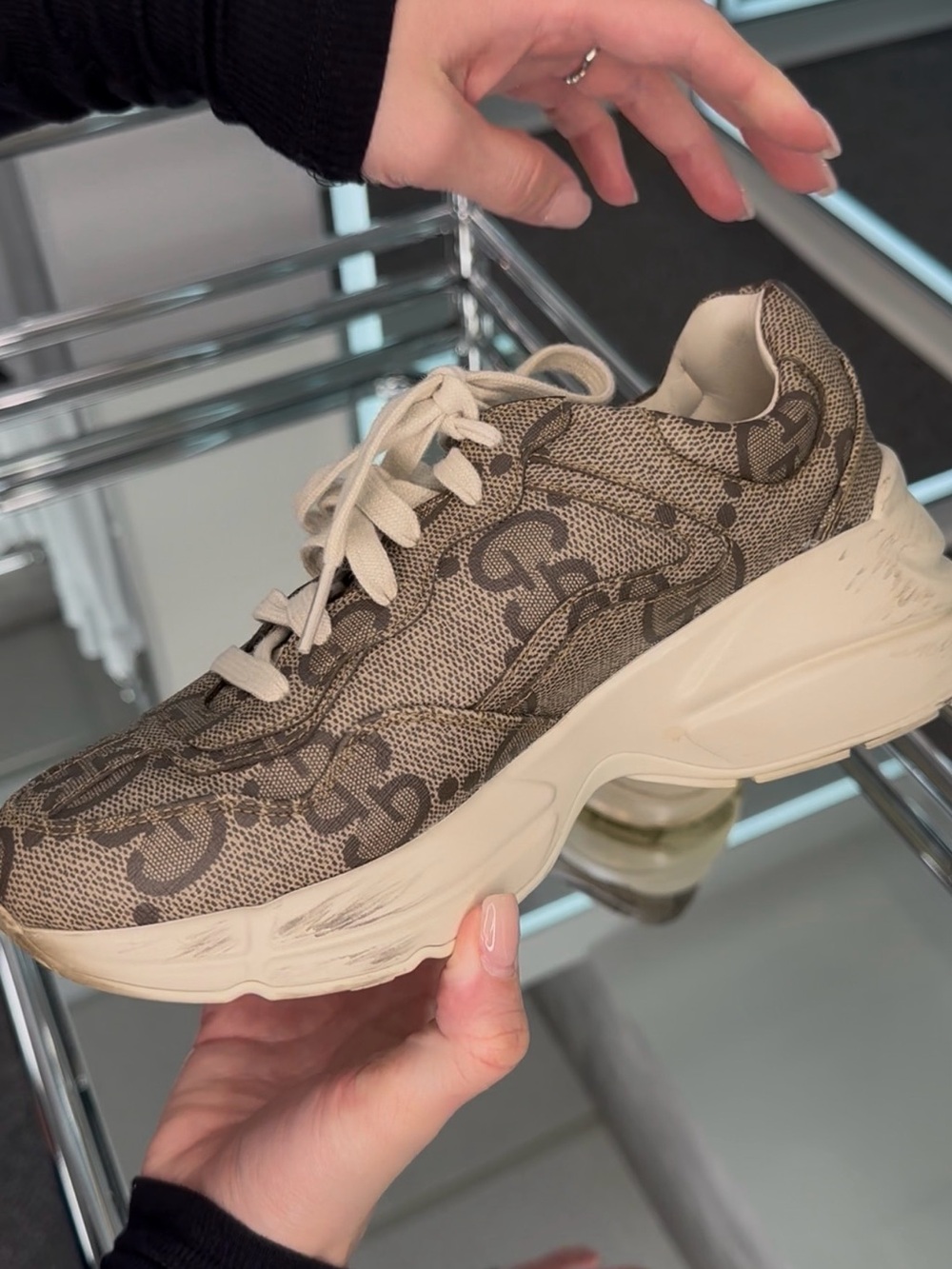 Gucci Rython Sneaker - Picture 4 of 11